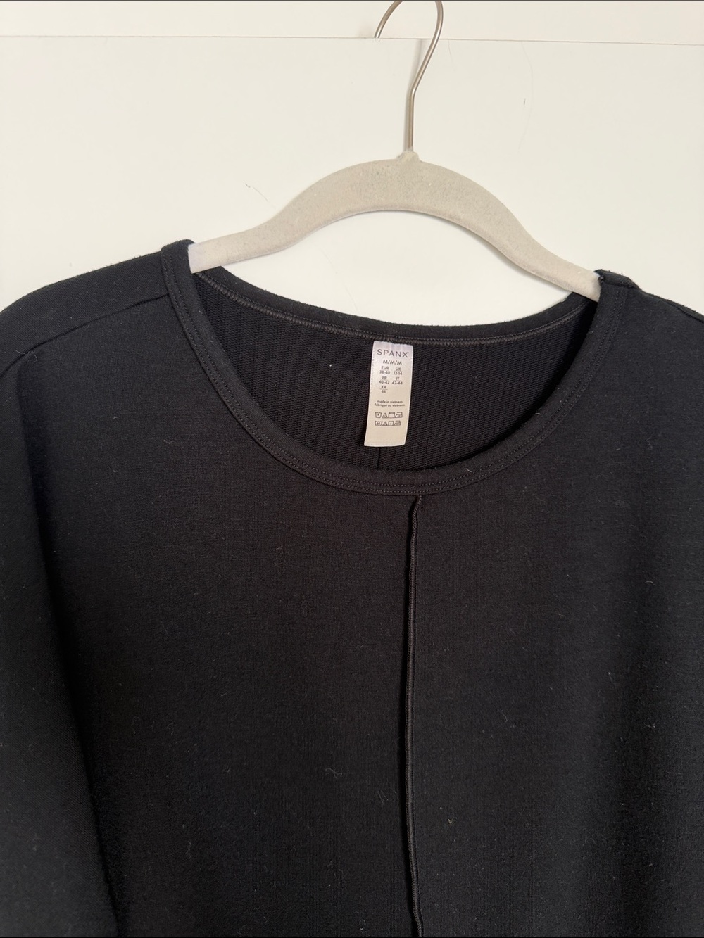 SPANX Black Center Seam Crewneck Top